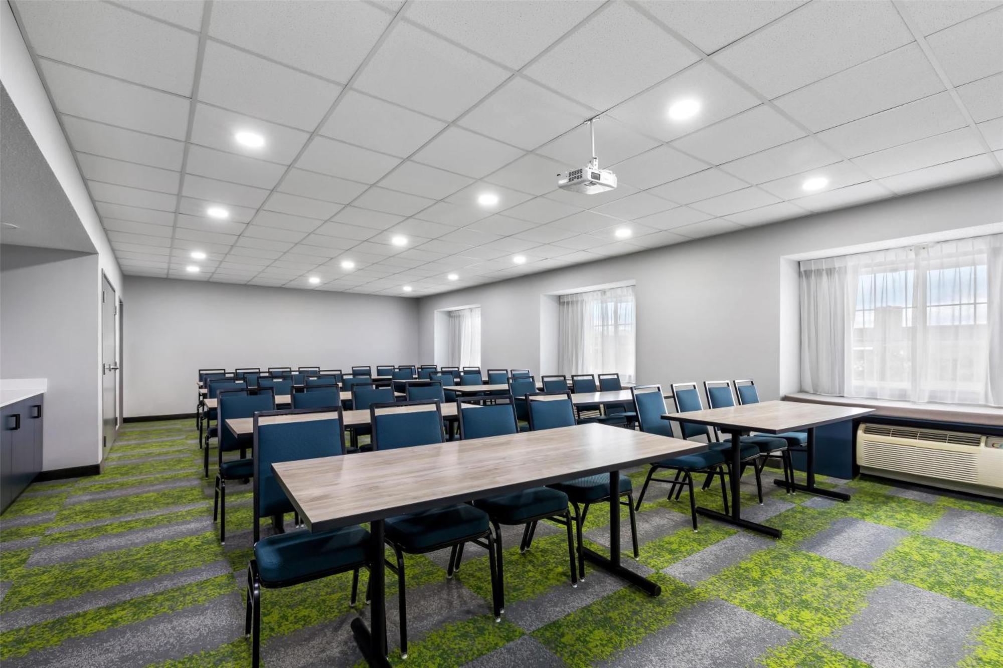 Spark By Hilton Barre Wilkes-Barre